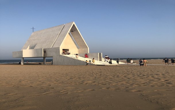 黄金海岸阿那亚四期稀有户型亲子电梯房